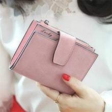 Load image into Gallery viewer, Small Female Purse