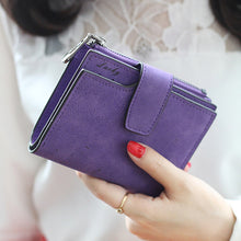 Load image into Gallery viewer, Small Female Purse