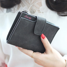 Load image into Gallery viewer, Small Female Purse
