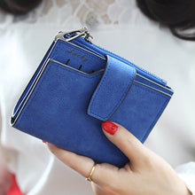 Load image into Gallery viewer, Small Female Purse
