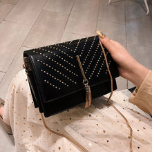 Load image into Gallery viewer, Vintage Messenger Bag